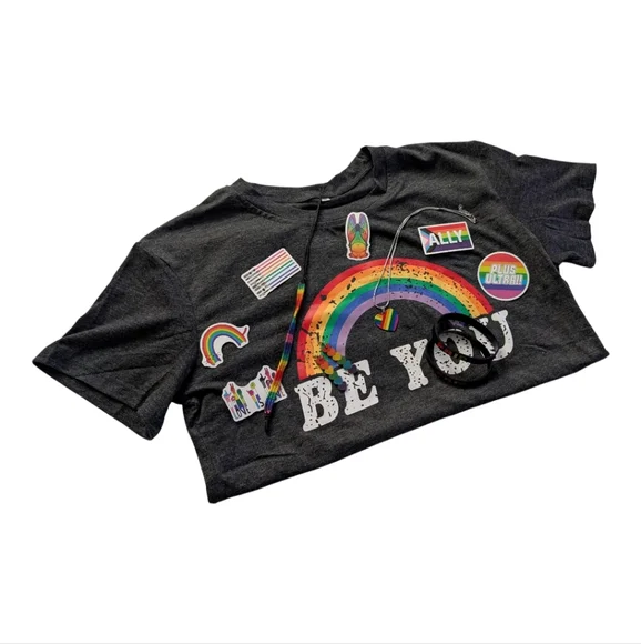 2/$40 Women's COORDINATING SET of PRIDE T-shirt & Accessories - Picture 4 of 16